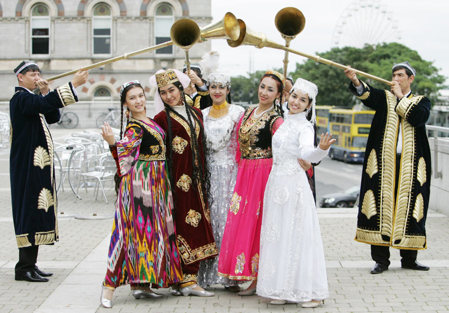 Национальное узбекское свадебное платье - 55 фото